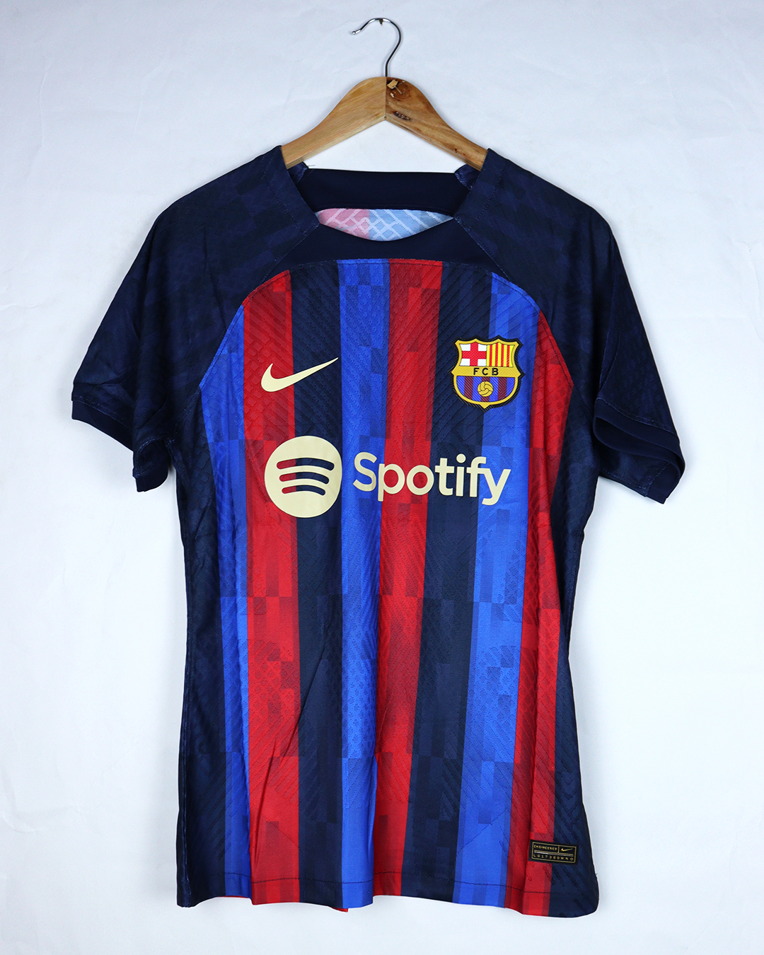 برشلونة الأساسي 22/23