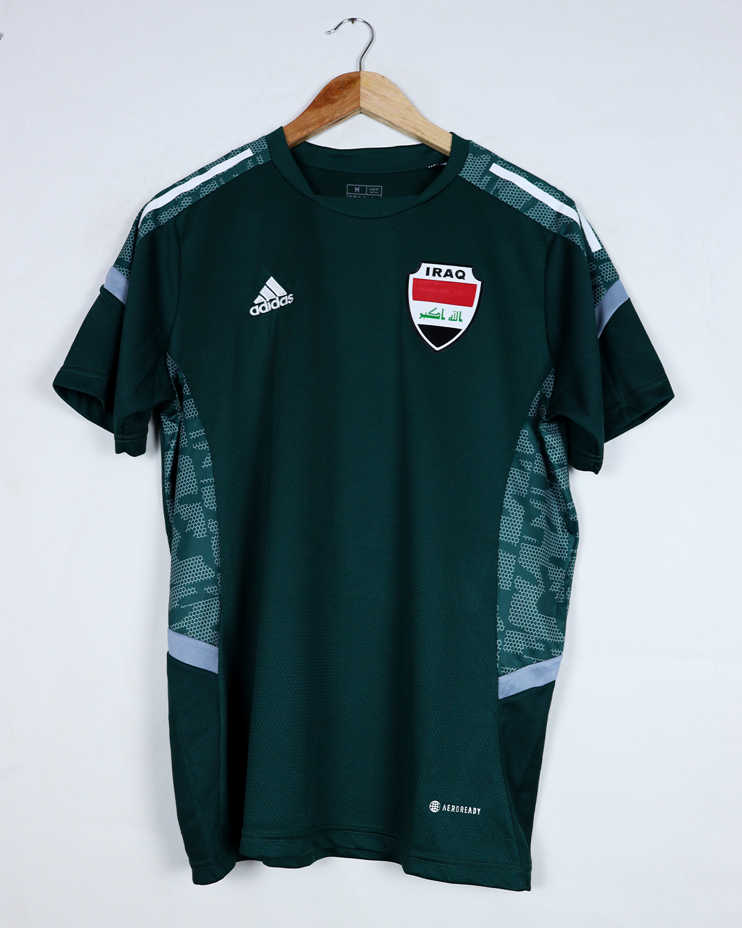 العراق اخضر اديداس