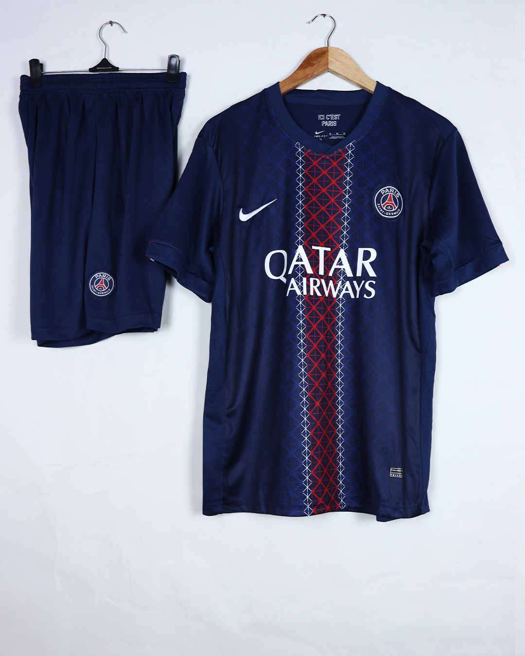 باريس سان جيرمان  مشجع 25/26